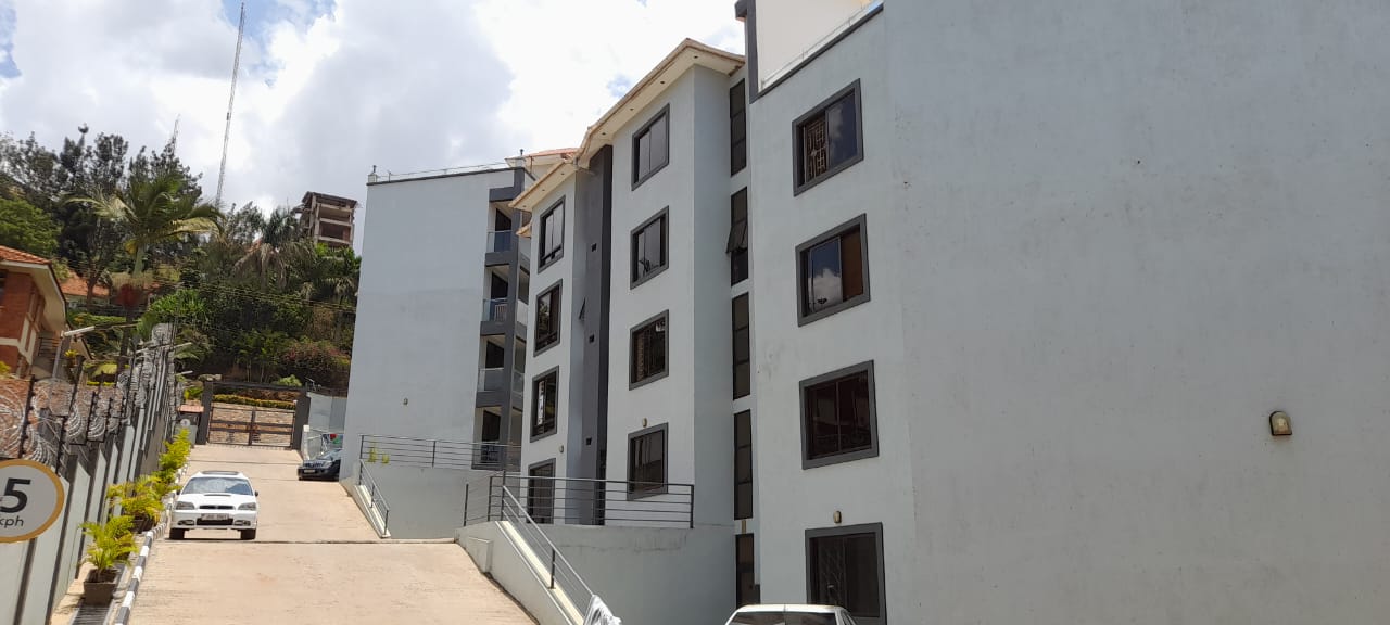 3 Bedrooms 4 Bathrooms Condo Apartments For Sale In Naguru 185,000
