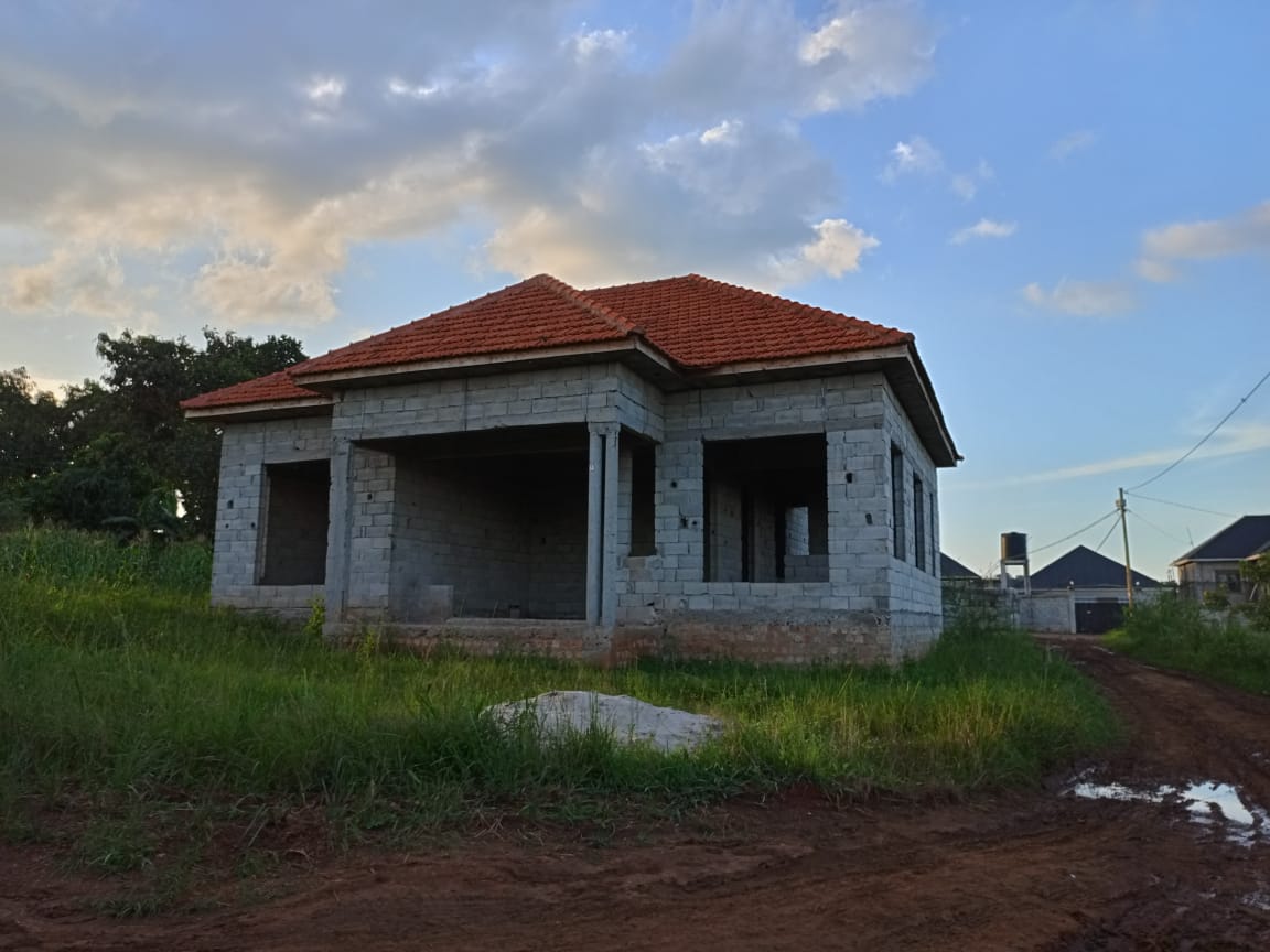 16 Plots Of Land Of 50x100ft For Sale In Gayaza Town At 67m Per Plot