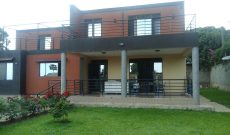 House for sale in Entebbe