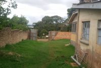 Land for sale in Entebbe for 350m