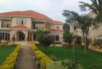 7 bedroom house for sale in Munyonyo