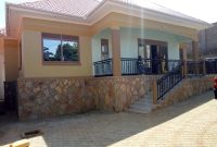 3 bedroom house for sale in Kitende