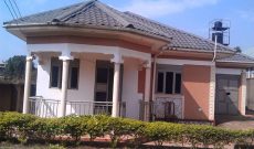 4 bedroom house for sale in Kiteezi Kampala