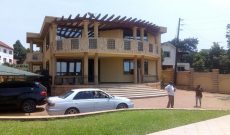 6 bedroom house for sale in Lutembe 650,000 USD