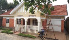House for sale on Kireka Namugongo road 250m