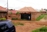 3 Bedroom house for sale in Nabingo