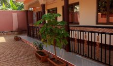 3 bedroom house for sale in Abayita Ababiri on Entebbe road 250m