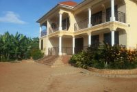 6 bedroom house for sale in Bwebajja 950m