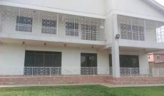 house for sale in Kololo on 64 decimals 1.5m USD