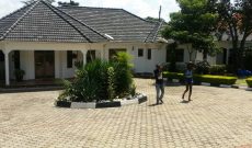 5 bedroom fully furnished house for sale in Entebbe at 600,000 US Dollars