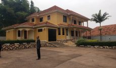 5 bedroom house for sale in Bunga 27 Decimals 350,000 USD