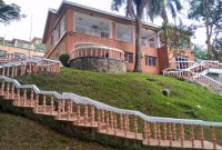 This is a 5 bedroom house for rent in Kololo with a swimming pool 3,000 USD