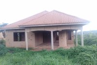 3 bedroom house for sale in Kitende at 78m