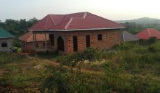 3 bedroom shell house for sale in Kiwenda at 120m