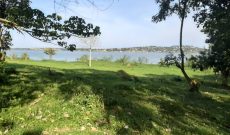 2 acres touching lake Victoria for sale at 100m each