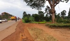 8 acres commercial land for sale in Namanve Jinja road at 350m each