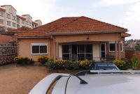 3 bedroom house for sale in Naalya at 450m