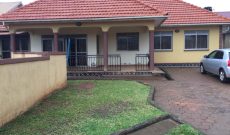 4 bedroom house for sale in Kiwatule at 500m