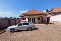 4 bedrooms house for sale in Namugongo Mbalwa 290m