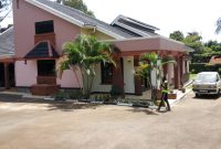 4 bedroom house for rent in Bugolobi at 2500 USD