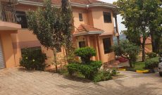 6 bedroom house for sale in Kulambiro on 25 decimals