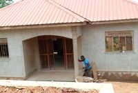 2 bedroom house for sale in Namugongo Sonde at 100m