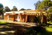 4 Bedroom house for sale in Bugolobi 44 decimals at 700,000 USD