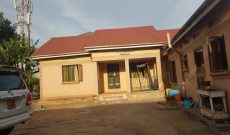 5 rental units for sale in Bweyogerere on 25 decimals at 350m