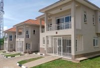 5 bedroom townhouses for sale in Muyenga Kisugu at $250,000 each