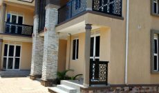 8 units apartment block for sale in Kyanja making 5.6m monthly at 650m