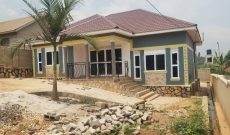 4 bedroom house for sale in Kira Mulawa 260m