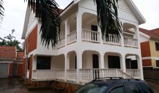 5 bedroom house for sale in Naguru 28 decimals going for 350,000 USD