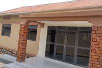 3 bedroom house for rent in Bukoto at 1.8m shillings