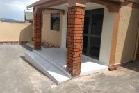 3 bedroom house for sale in Bukoto at 500m shillings