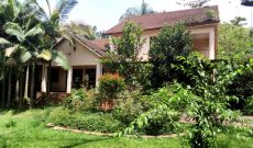 5 bedroom house for sale in Naguru on 40 decimals at $650,000