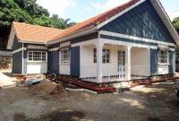 3 bedroom house for rent in Naguru at 1500 US Dollars per month