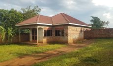 3 bedroom shell house for sale in Bweyogerere 18 decimals 110m