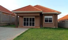 4 bedroom house for sale in Kira Mulawa at 220m