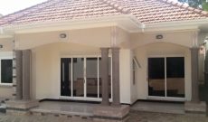 3 bedroom house for sale in Kira at 370m