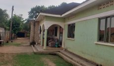 4 bedroom house for sale in Muyenga Bukasa 600m