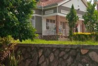 4 bedroom house for sale in Konge 1.1 acres at 1.6 billion shillings