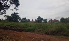 1 acre of land for sale in Kyaliwajjala Kapeela at 450m