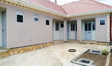 4 rental units for sale in Namugongo Sonde 1.2m monthly at 130m