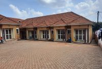 Executive rentals for sale in Rubaga 6m monthly 800m