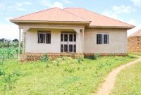 3 bedroom house for sale in Kiwango going for 90m