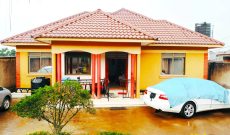 3 bedroom house for sale in Namugongo sonde at 200m