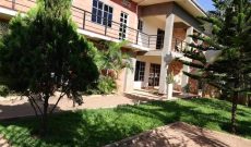4 bedroom house for sale in Ntinda Ministers Village $400,000