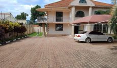 4 bedroom house for sale in Muyenga 28 decimals at $390,000