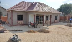 3 bedroom house for sale in Bweyogerere Kiwanga at 230m