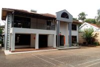 5 bedroom house for rent in Bugolobi $3500